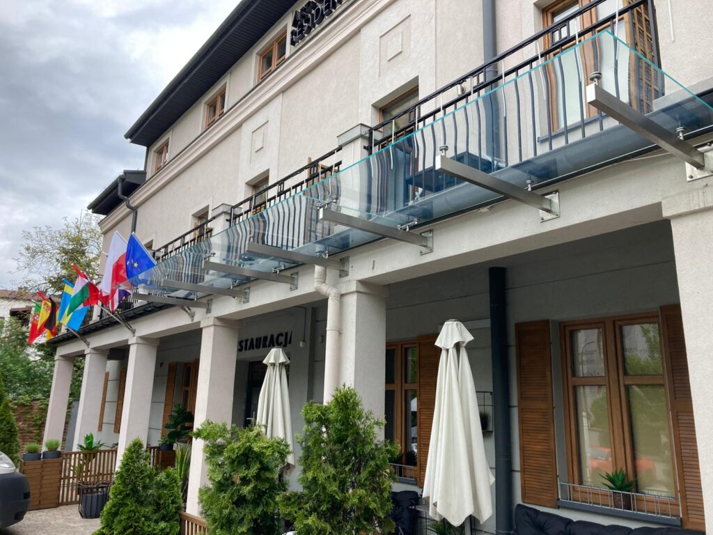 daszki szklane 3